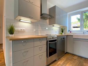 Pronájem bytu 2+1, Beroun - Beroun-Město, Zahořanská, 66 m2