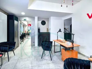 Pronájem obchodního prostoru, Praha, 74 m2