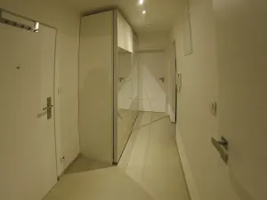 Pronájem bytu 2+1, Plzeň, Ke Špitálskému lesu, 60 m2