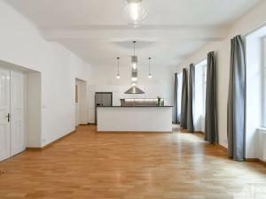 Pronájem bytu 3+kk, Praha - Vinohrady, Mánesova, 118 m2