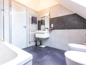 Prodej bytu 2+kk, Teplice, Kollárova, 163 m2