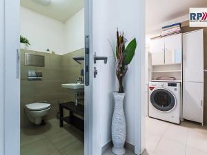 Prodej bytu 3+kk, Praha - Vysočany, Strnadových, 74 m2