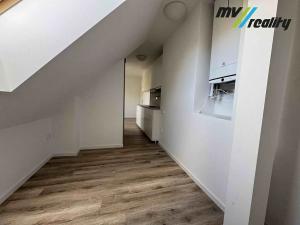 Pronájem bytu 1+kk, Praha - Břevnov, Cvičebná, 23 m2