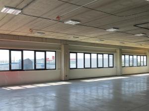 Pronájem obchodního prostoru, Nupaky, Komerční, 829 m2