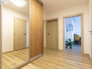 Prodej bytu 3+1, Plzeň - Bolevec, Žlutická, 68 m2