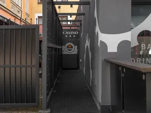 Pronájem obchodního prostoru, Plzeň, Martinská, 60 m2