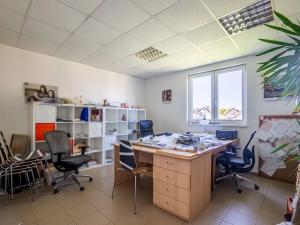 Prodej výrobních prostor, Želeč, 1332 m2