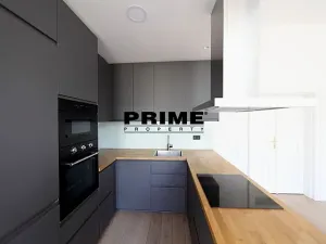 Pronájem bytu 3+kk, Praha - Nové Město, Lazarská, 71 m2