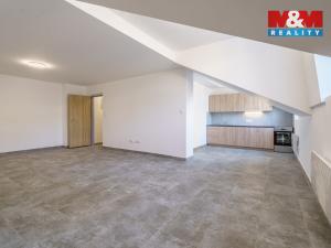 Pronájem bytu 1+1, Sokolov, Nádražní, 50 m2