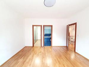 Pronájem bytu 2+kk, Praha - Dejvice, Paťanka, 60 m2