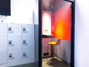 Pronájem kanceláře, Praha - Karlín, Sokolovská, 289 m2