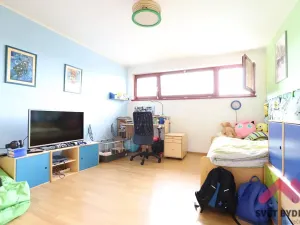 Pronájem rodinného domu, Praha - Dubeč, Kolocova, 221 m2