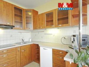 Prodej bytu 3+kk, Praha, K lipám, 67 m2