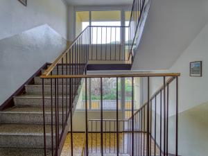 Pronájem bytu 1+1, Děčín - Děčín IX-Bynov, Gagarinova, 34 m2