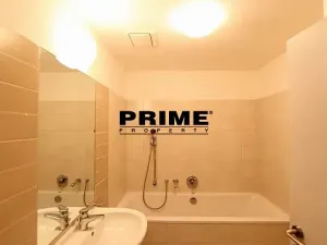 Pronájem kanceláře, Praha - Smíchov, Štefánikova, 83 m2