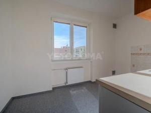 Prodej bytu 3+1, Plzeň, Kolmá, 97 m2