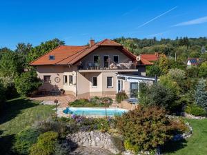 Prodej rodinného domu, Mnichovice, Myšlínská, 321 m2