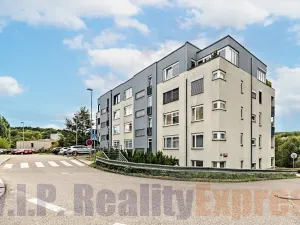 Prodej bytu 3+kk, Praha, Jeřabinová, 92 m2