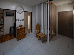 Prodej bytu 3+1, Praha - Černý Most, Kpt. Stránského, 85 m2