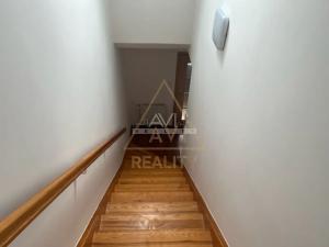 Pronájem bytu 2+kk, Jesenice, Hrnčířská, 60 m2