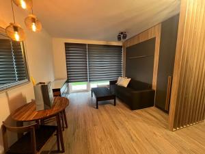 Pronájem bytu 1+kk, Praha - Hostivař, Nurmiho, 32 m2