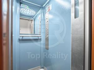 Prodej bytu 3+1, Sokolov, Jiřího z Poděbrad, 74 m2