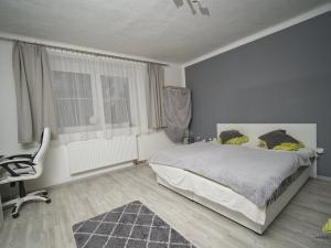 Prodej rodinného domu, Kratochvilka, 192 m2