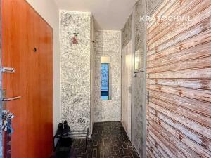 Pronájem bytu 1+kk, Praha - Bohnice, Toruňská, 33 m2