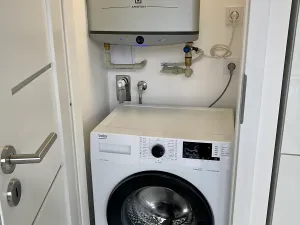 Pronájem bytu 2+kk, Praha - Košíře, Vrchlického, 47 m2