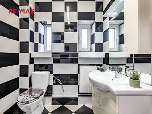 Prodej vily, České Velenice, Komenského, 247 m2