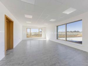 Pronájem kanceláře, Velká Bíteš, 937 m2