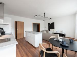 Pronájem bytu 2+kk, Praha - Libeň, Na žertvách, 62 m2