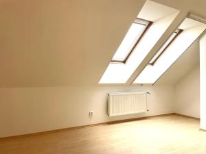 Prodej bytu 4+kk, Jesenice, Hrnčířská, 100 m2