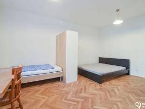 Pronájem bytu 2+kk, Olomouc, Ostružnická, 43 m2