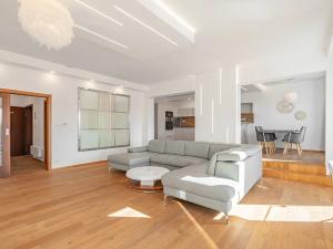 Pronájem bytu 3+kk, Příbor, Politických vězňů, 145 m2