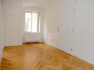 Pronájem kanceláře, Praha - Malá Strana, Karmelitská, 62 m2