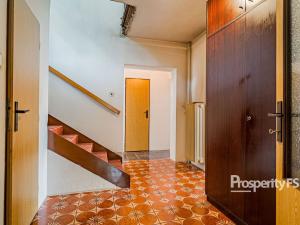 Prodej rodinného domu, Janovice, 250 m2