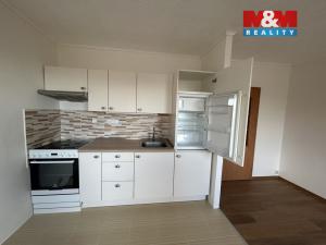 Pronájem bytu 1+kk, Ústí nad Labem - Krásné Březno, Obvodová, 31 m2