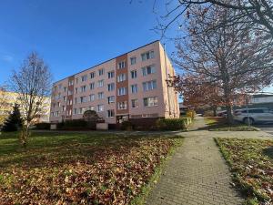 Prodej bytu 2+kk, Jince, Zborovská, 45 m2