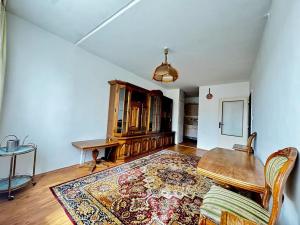 Prodej bytu 2+kk, Jince, Zborovská, 45 m2