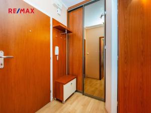 Pronájem bytu 1+1, Praha - Háje, Hekrova, 31 m2