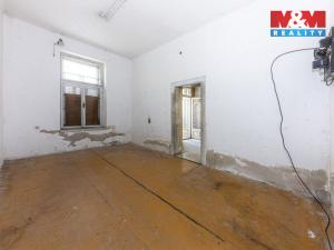 Prodej obchodního prostoru, Uhlířské Janovice, Komenského, 155 m2