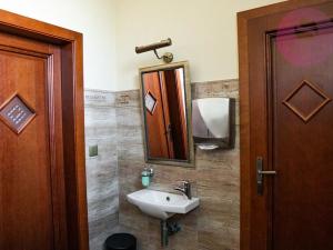 Prodej obchodního prostoru, Ludgeřovice, Hlučínská, 309 m2