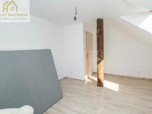 Prodej rodinného domu, Nechanice, 180 m2