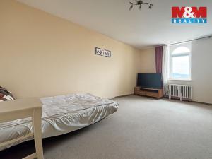 Prodej bytu 4+1, Karlovy Vary, nábřeží Jana Palacha, 128 m2