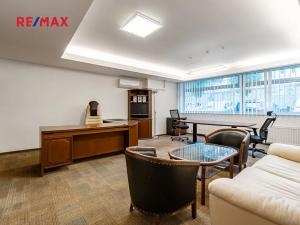 Pronájem kanceláře, Praha - Smíchov, Kováků, 103 m2