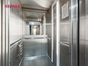 Pronájem kanceláře, Praha - Smíchov, Kováků, 103 m2