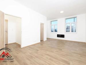 Pronájem bytu 1+kk, Ostrava, Křišťanova, 38 m2