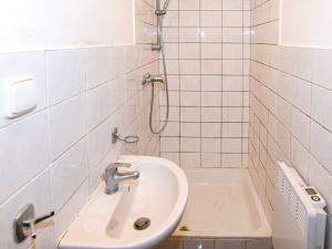 Pronájem kanceláře, Praha - Vinohrady, Benešovská, 38 m2