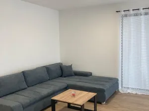 Pronájem bytu 2+kk, Hluboká nad Vltavou, Potoční, 59 m2